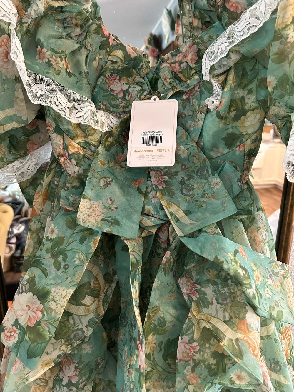 Selkie x Bridgerton XS Kate Carriage Gown - Picture 4 of 6